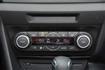 Mazda3 Axela昂克赛拉两厢中控台空调控制键