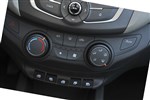 赛欧3中控台空调控制键图片